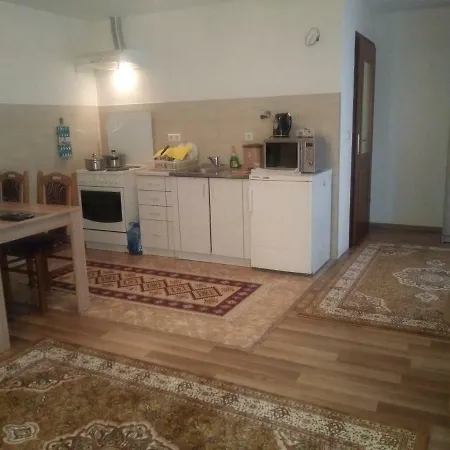 Apartman Emrah *