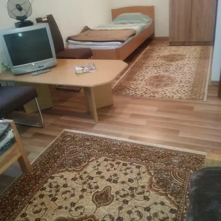 Emrah Apartman *